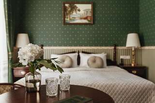 Отель Аркадия Плаза Отель Одесса Улучшенный двухместный номер с 1 кроватью или 2 отдельными кроватями-3