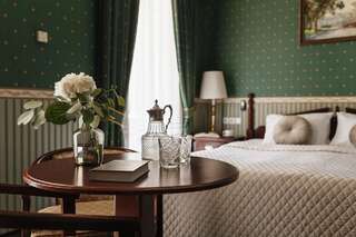 Отель Аркадия Плаза Отель Одесса Улучшенный двухместный номер с 1 кроватью или 2 отдельными кроватями-4