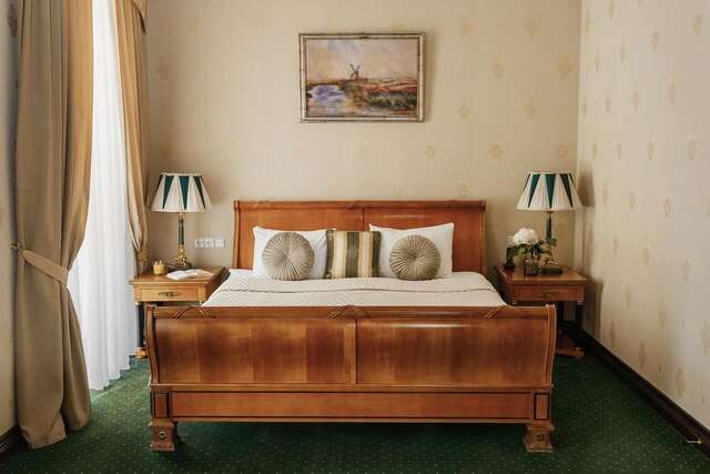 Отель Аркадия Плаза Отель Одесса-9